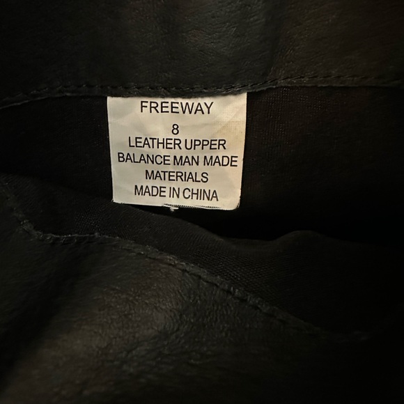 Steve Madden Freeway Dark Blue Leather High Heel Boot - Size 8 - Picture 4 of 6